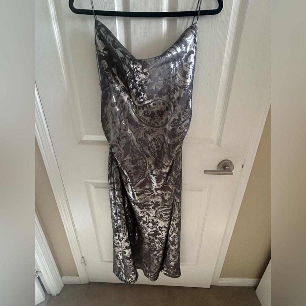 Zara  Silver shimmer midi  dress, large